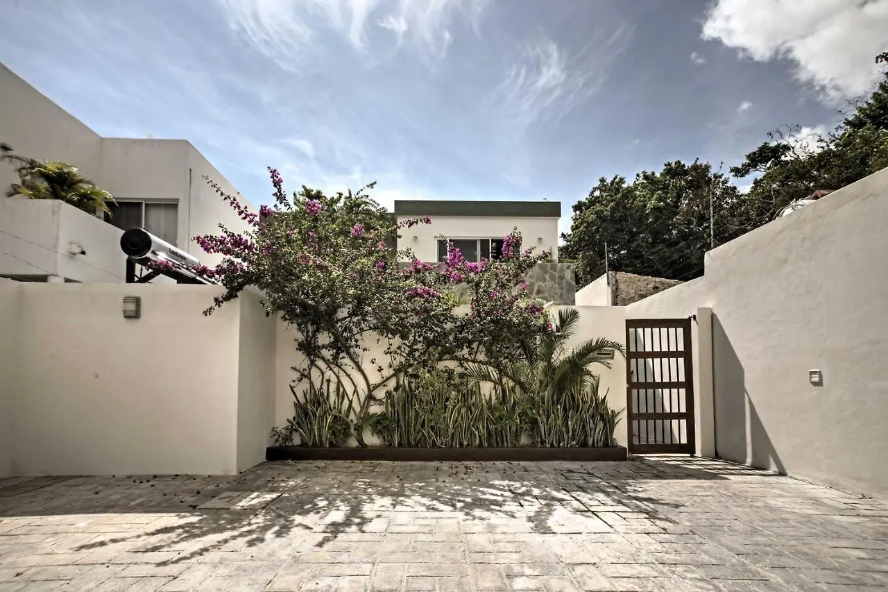 Casa Esmeralda With Pool Access And Furnished Patio! Тулум